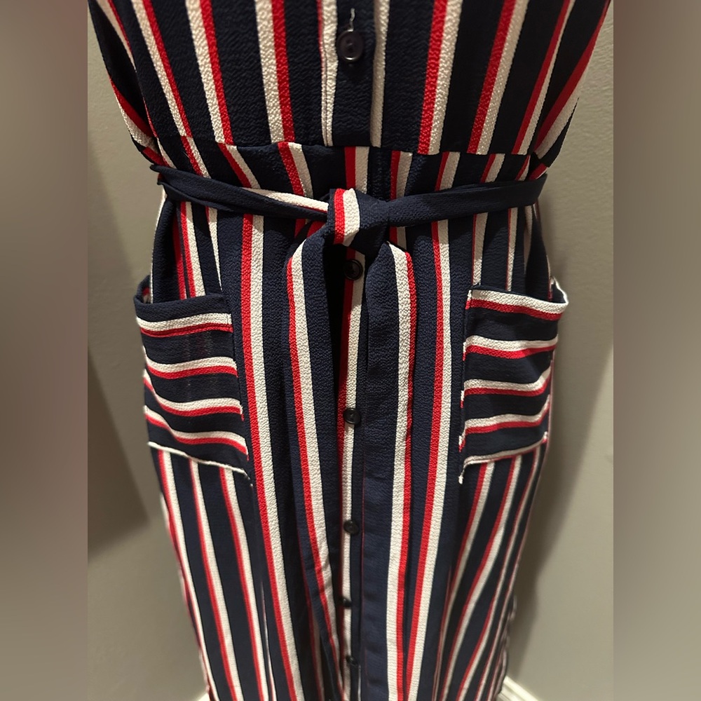 Juniors - Monteau Navy/Red Striped Dress w/Lace Accents EUC - Picture 4 of 11